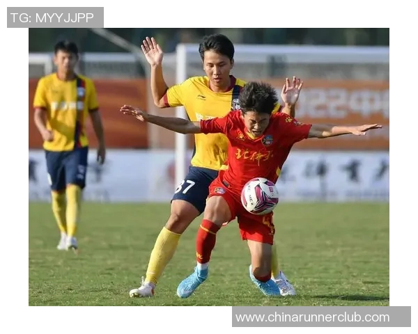 足球综艺节目新风潮:明星球员与普通人共同竞技的欢乐时光 足球综艺节目新风潮:明星球员与普通人共同竞技的欢乐时光